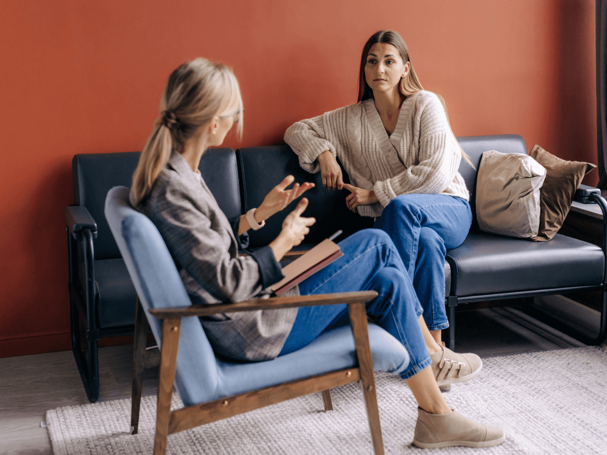 Should I go to Therapy? Pros and Cons…